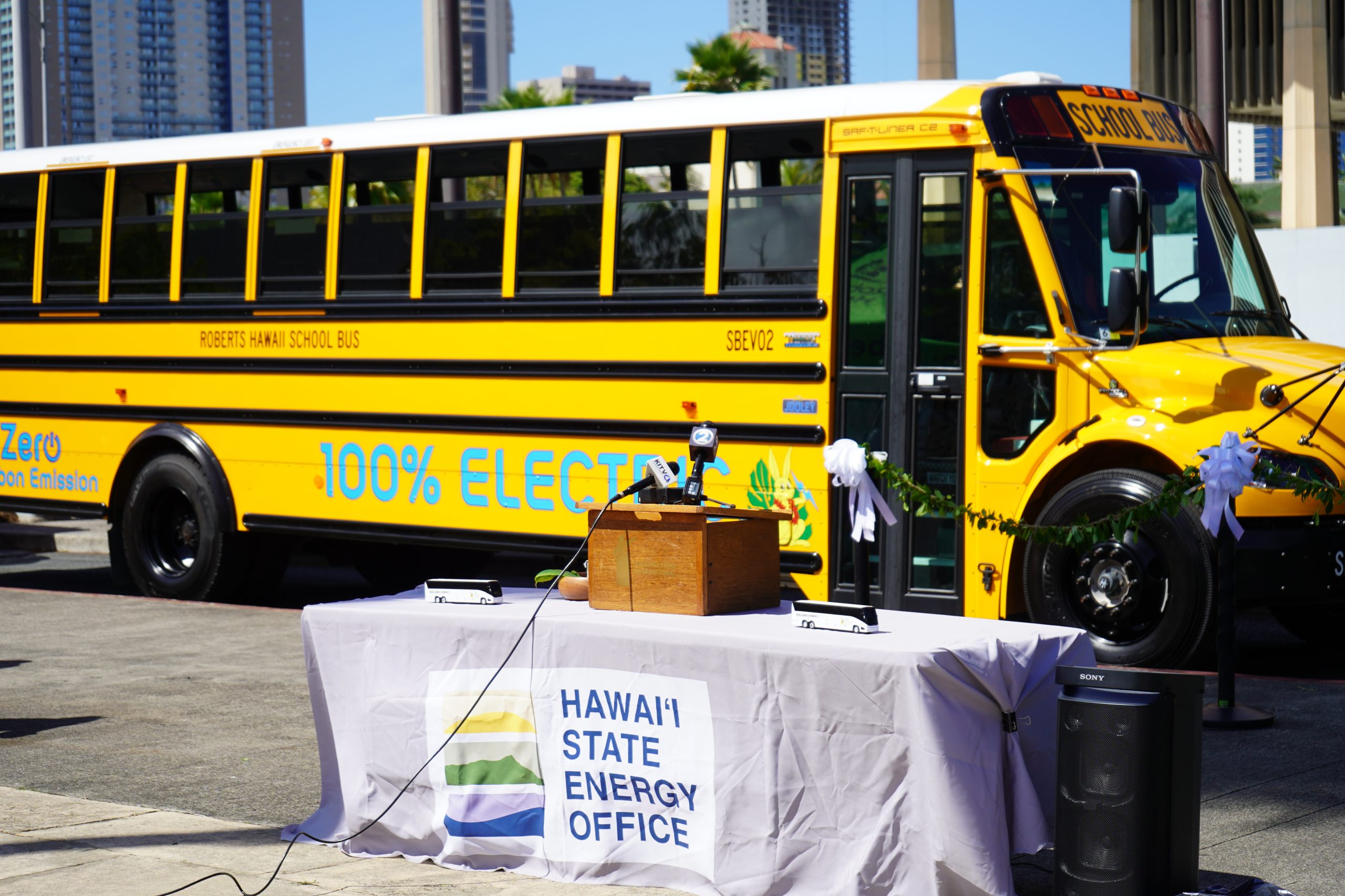 DIESEL REPLACEMENT REBATE PROGRAM HELPS BRING FIVE NEW ELECTRIC-BATTERY BUSES TO HAWAI‘I